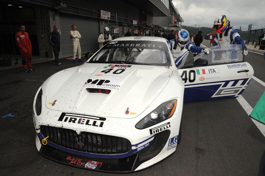  Maserati GranTurismo MC GT4 2009 года  (фото 26 из 71)